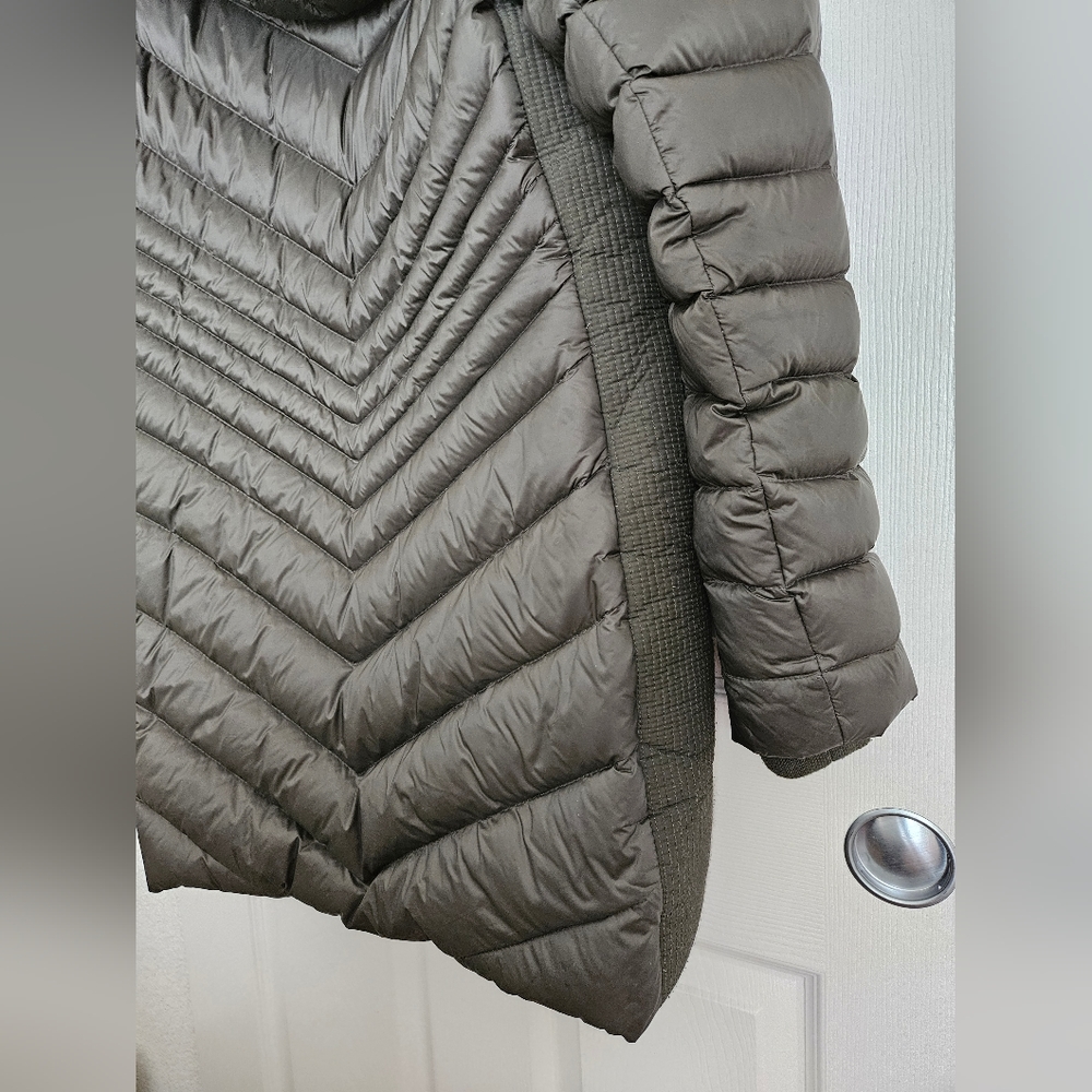 Abercrombie & Fitch Puffer Coat - Picture 3 of 5